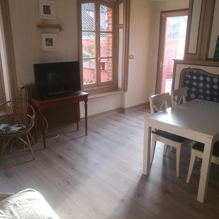 Ferienwohnung Le Renard d'Or Montreuil  Exterior foto