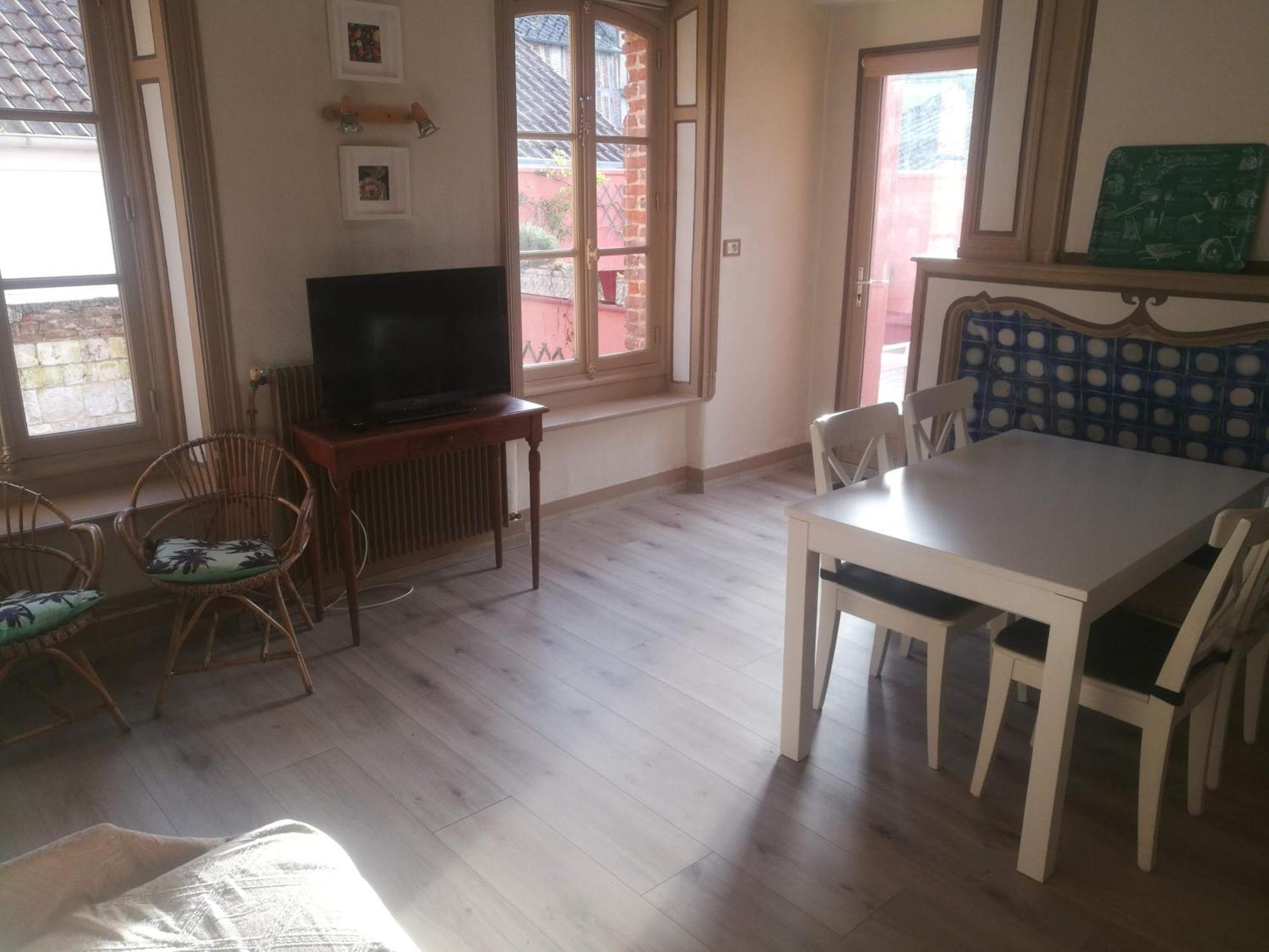 Ferienwohnung Le Renard d'Or Montreuil  Exterior foto